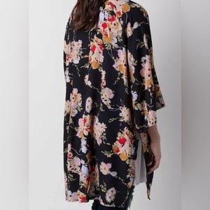Billabong Tame Heart Kimono